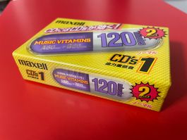 2 x MAXELL CD`s-1 120 seltene Kassetten im Originalzustand!